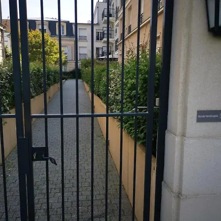 Appartement Cour Royale Disneyland Paris *